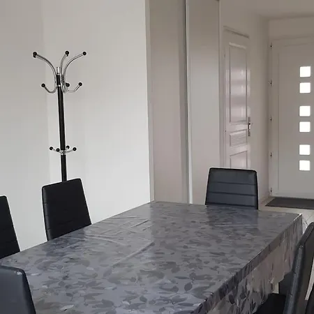 度假居 Maison 3 Chambres La Bree, Terrasse, Parking Prive, Plage A Pied *